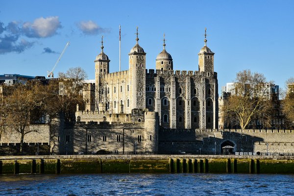 What are the best tips for visiting the Tower of London with toddlers?