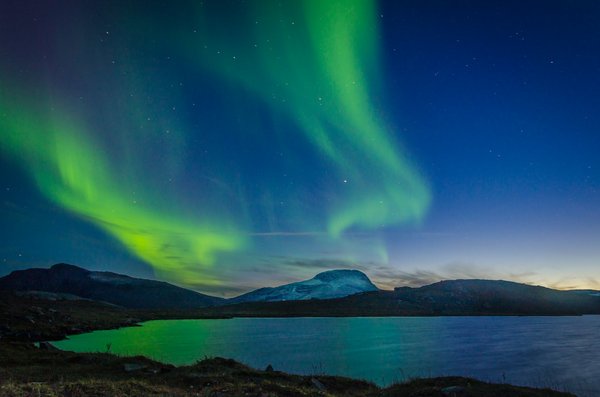What are the top locations for observing the Northern Lights in Scotland?